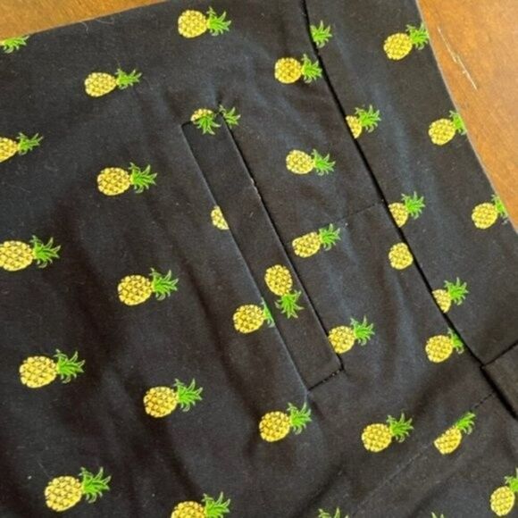 J. Crew Chino Style Side Zip Short Navy Blue with Pineapples Size 4 - Picture 6 of 6